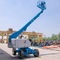 Straßenlaterne, die Teleskopausleger Manlift vierzehn Meter-Diesel motorisiert repariert